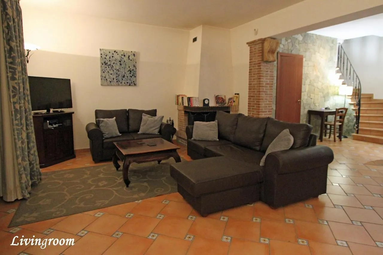 Holiday home Villa Etna Mare - Pool Villa In Peaceful Location With Breathtaking Views Of The Sea, Mt Etna & Taormina - Italy