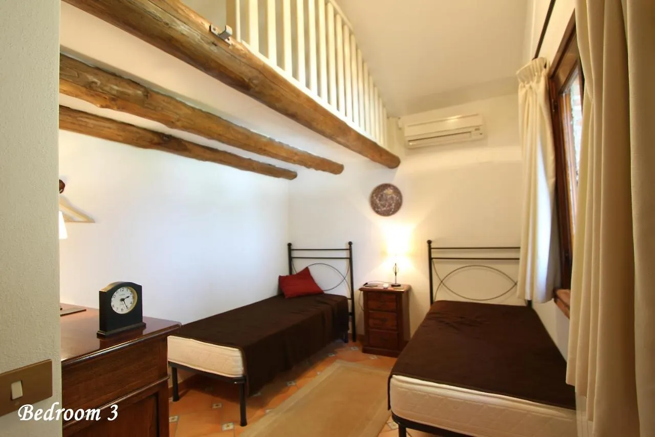 Holiday home Villa Etna Mare - Pool Villa In Peaceful Location With Breathtaking Views Of The Sea, Mt Etna & Taormina -