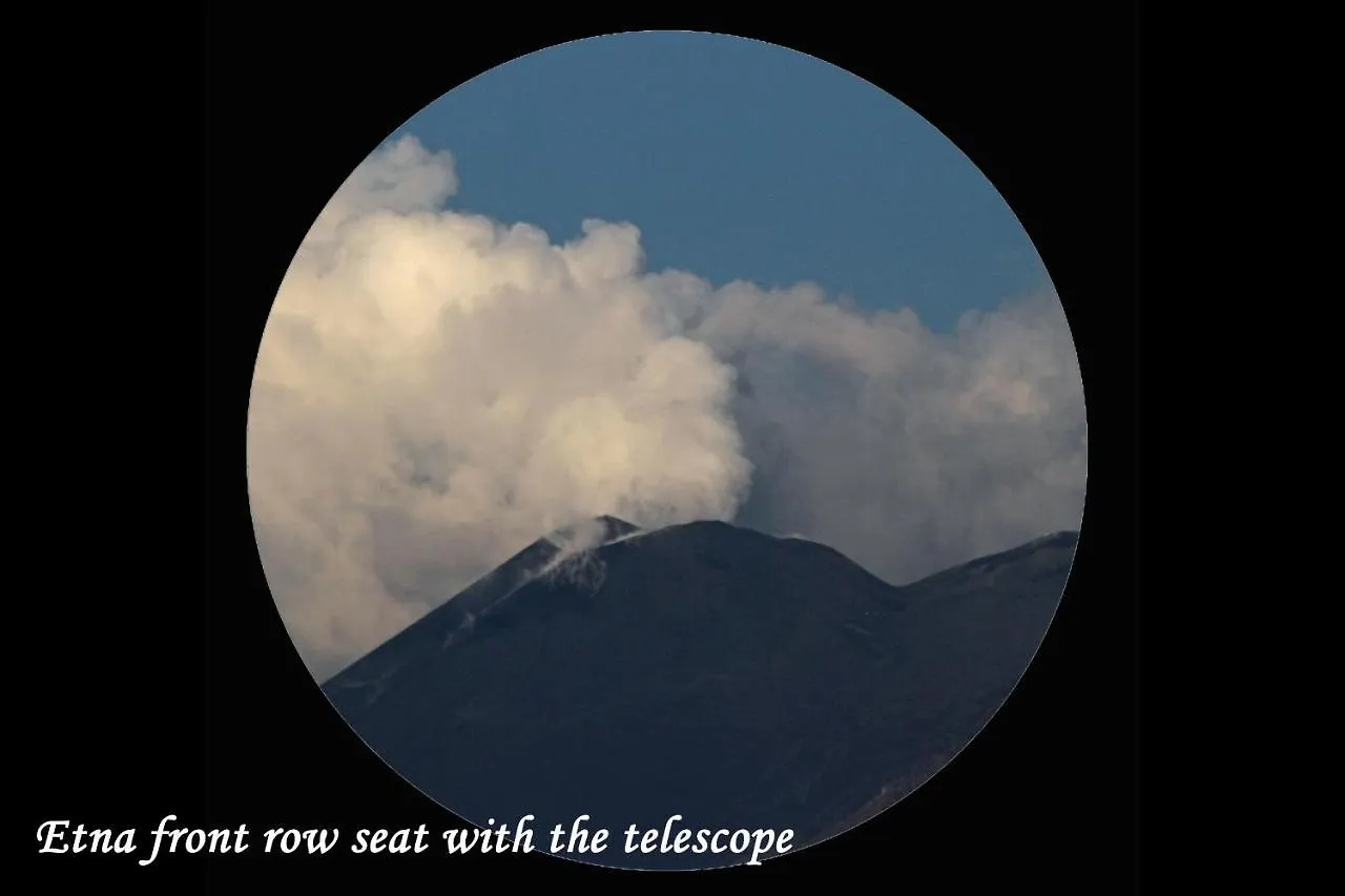 Holiday home Villa Etna Mare - Pool Villa In Peaceful Location With Breathtaking Views Of The Sea, Mt Etna & Taormina - Italy